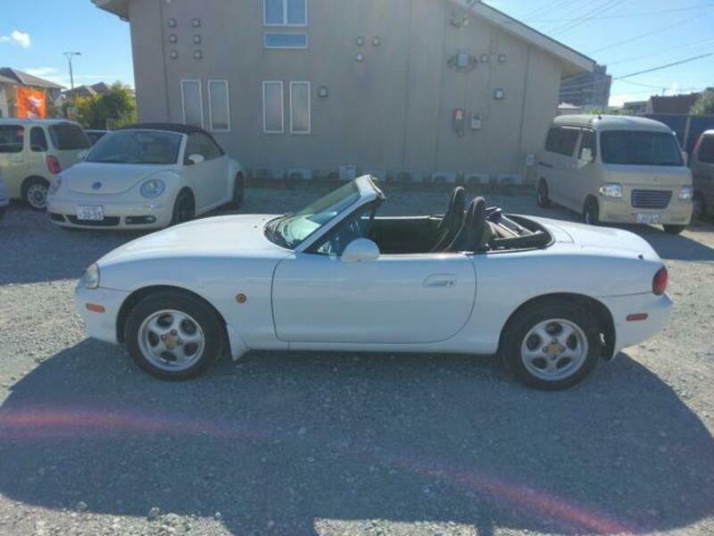 ROADSTER