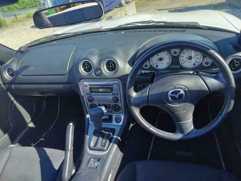 ROADSTER