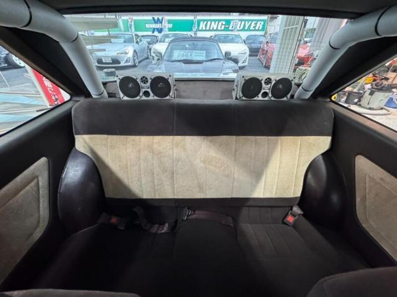 COROLLA LEVIN