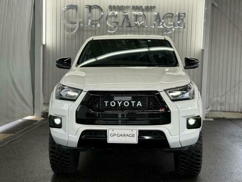 HILUX