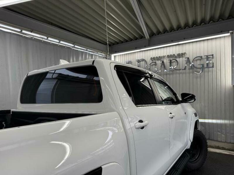 HILUX