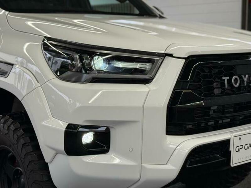 HILUX