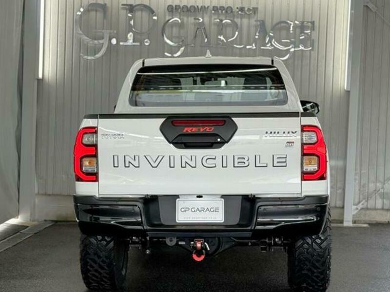 HILUX