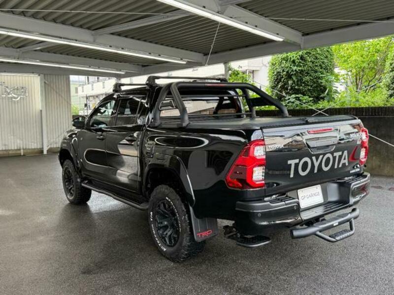 HILUX
