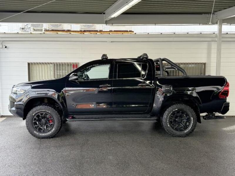 HILUX