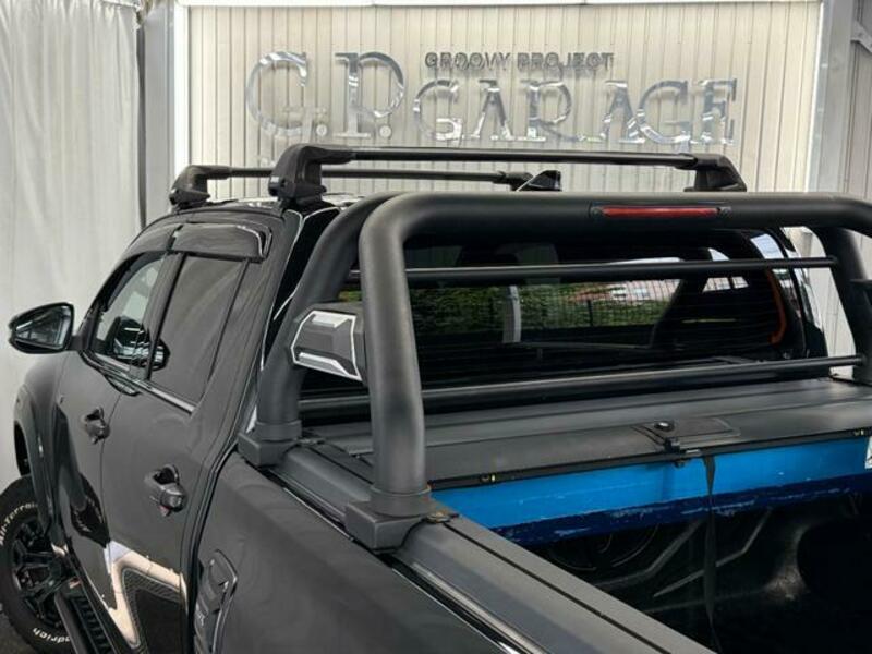 HILUX