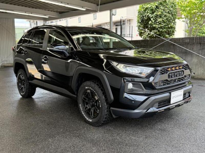 RAV4
