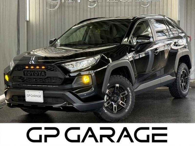 TOYOTA RAV4