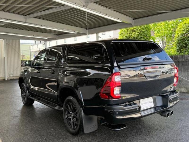 HILUX