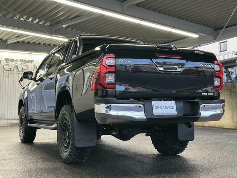HILUX