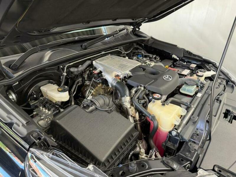 HILUX