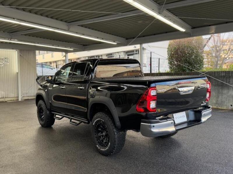HILUX