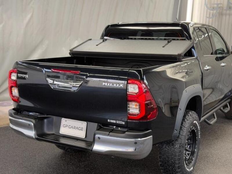 HILUX
