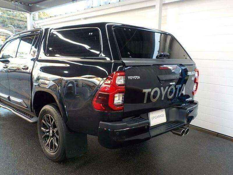 HILUX