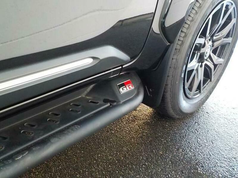 HILUX