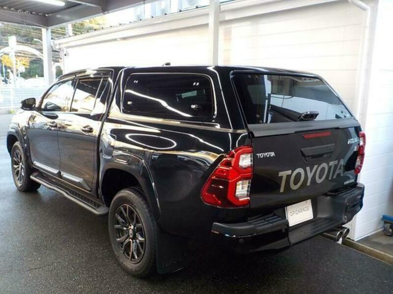 HILUX