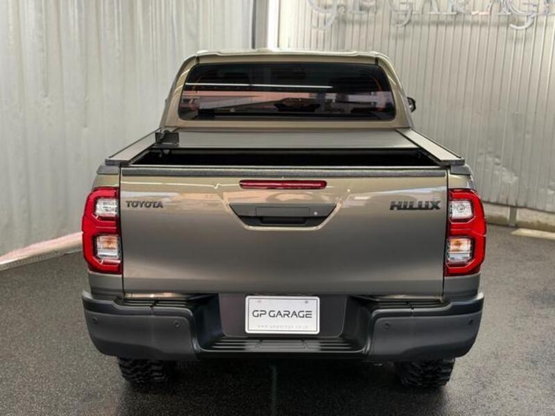 HILUX
