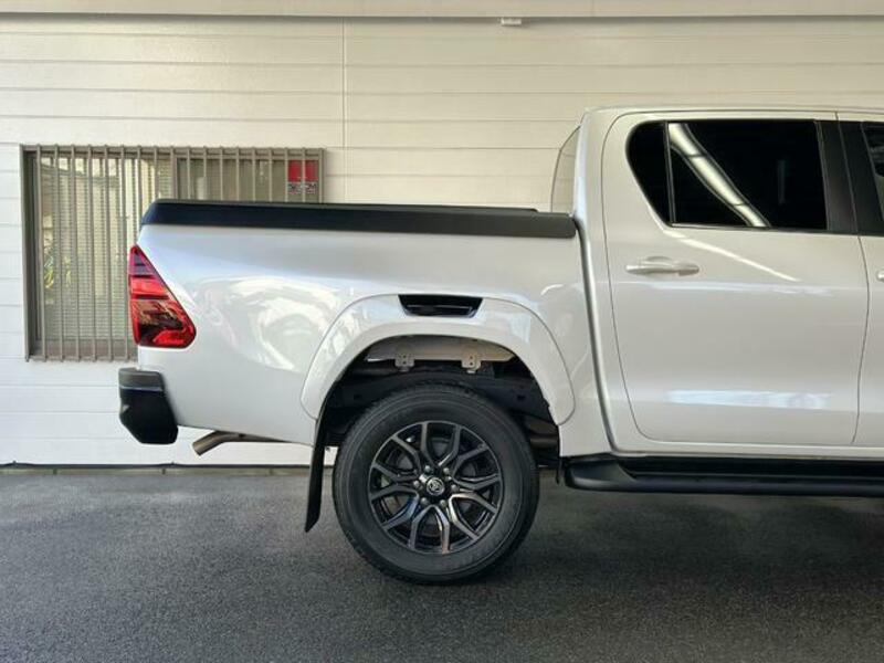 HILUX