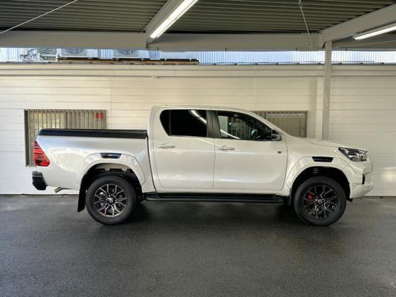 HILUX