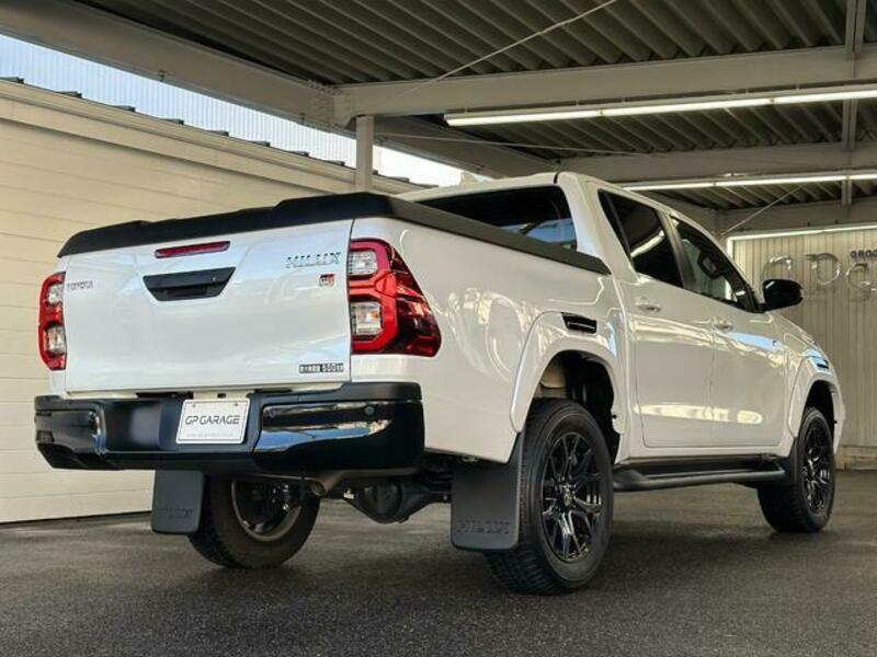 HILUX