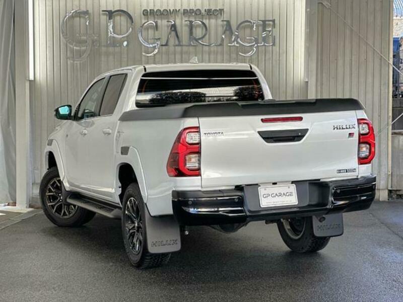 HILUX