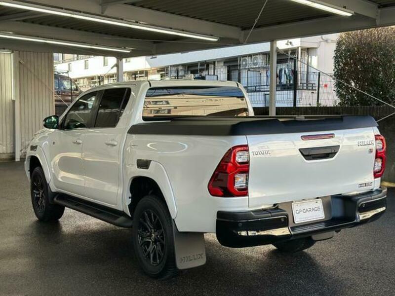 HILUX