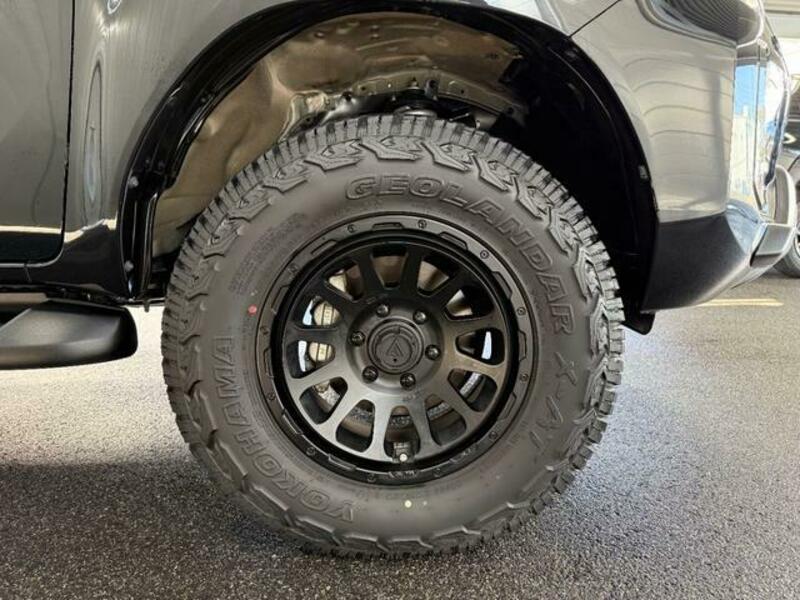 HILUX