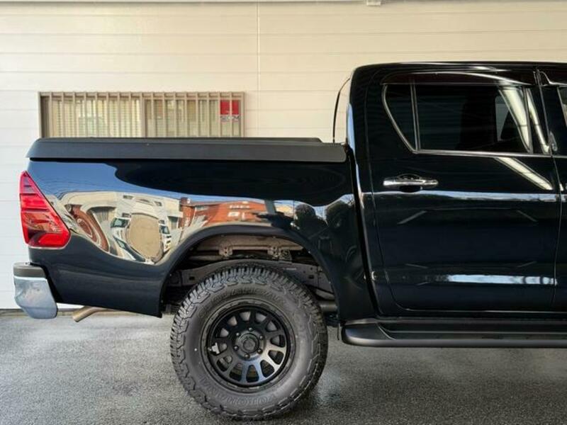 HILUX
