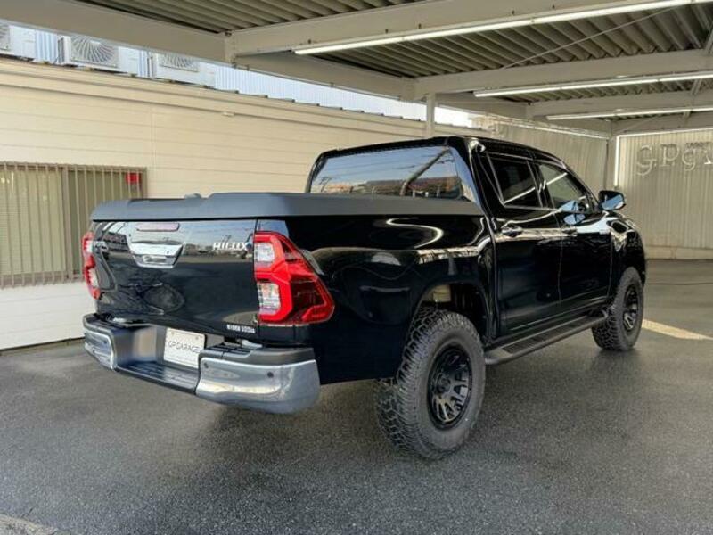 HILUX