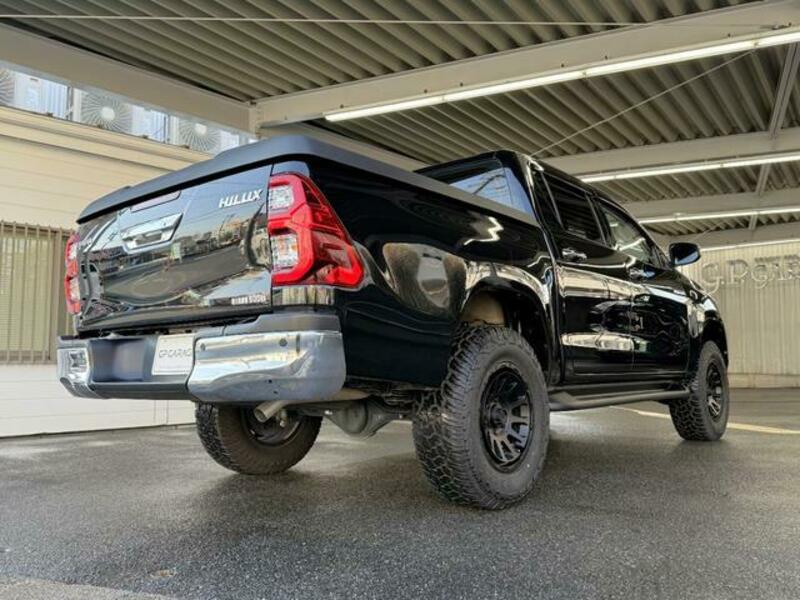 HILUX