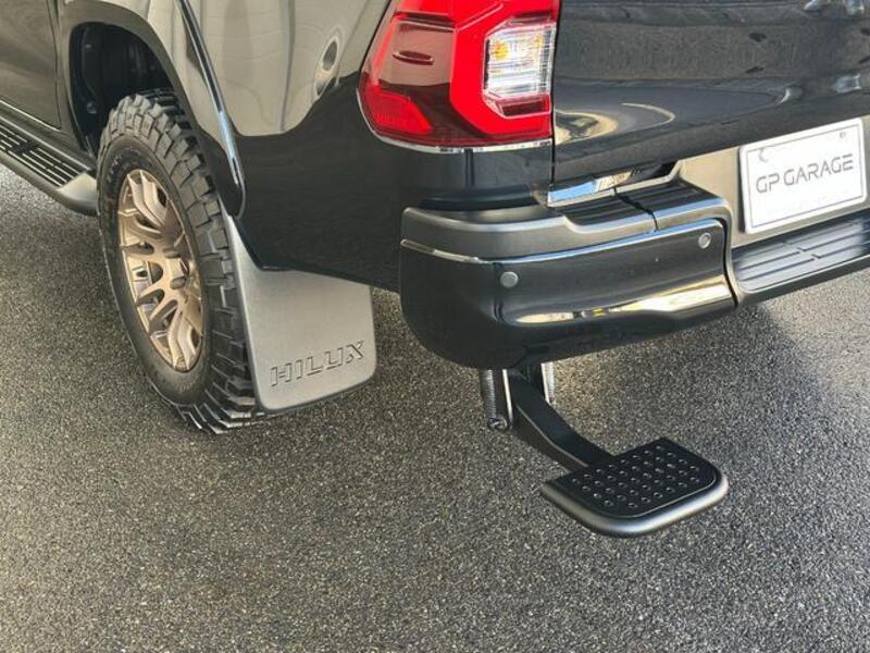 HILUX