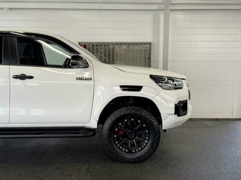 HILUX