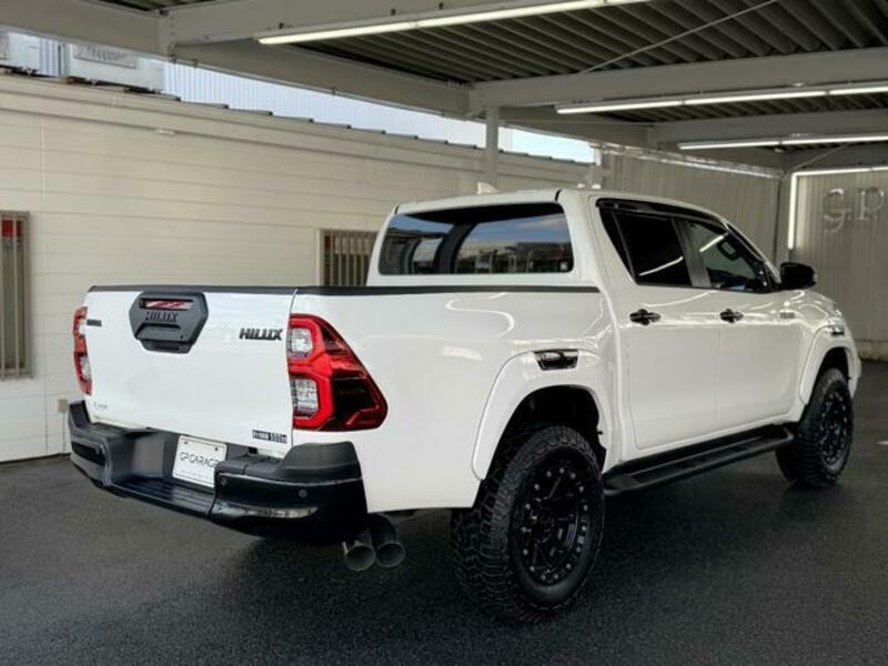 HILUX