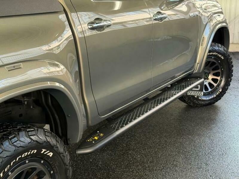HILUX