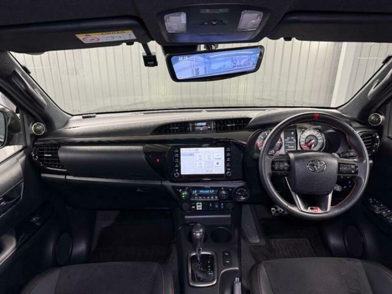 HILUX