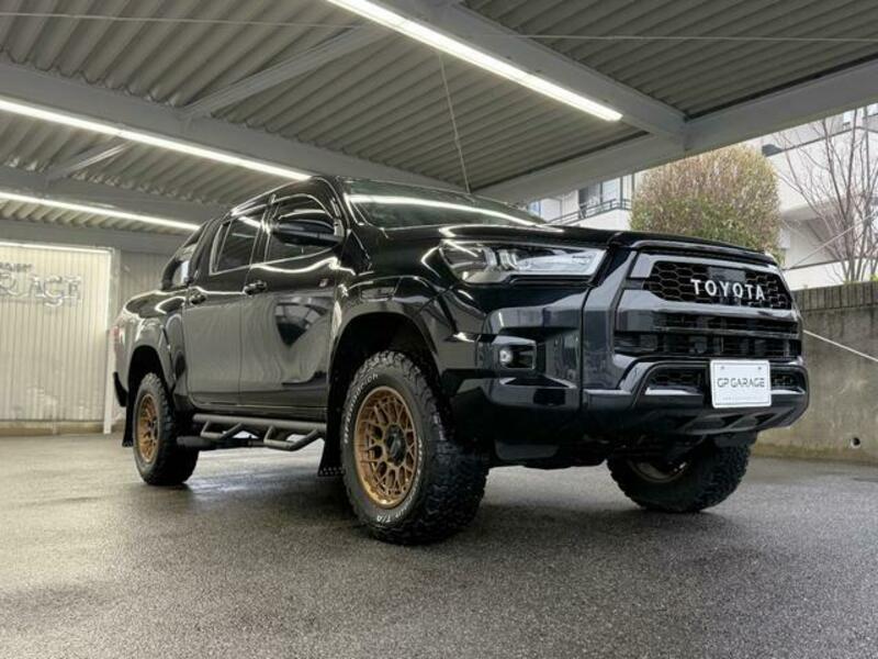 HILUX