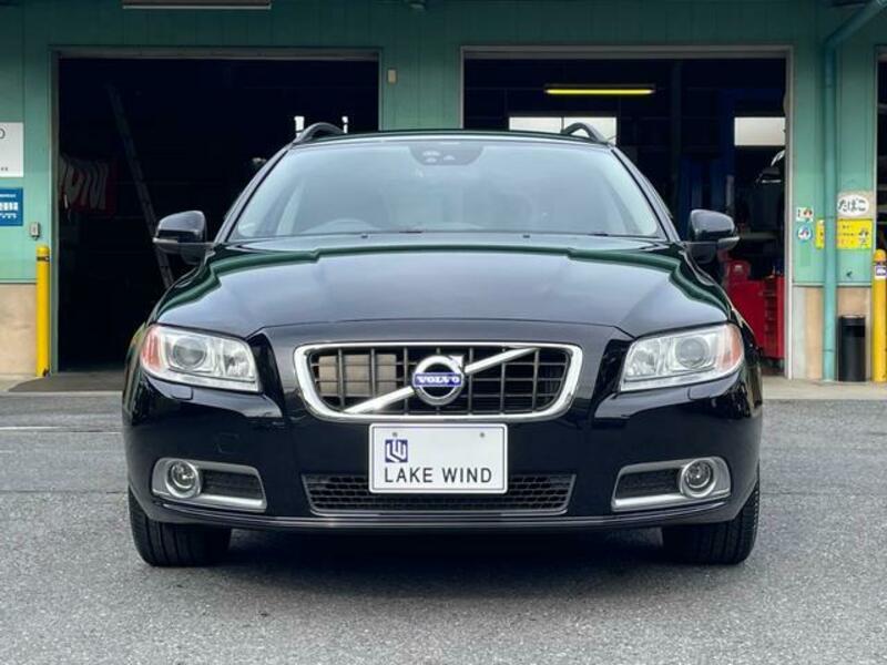V70