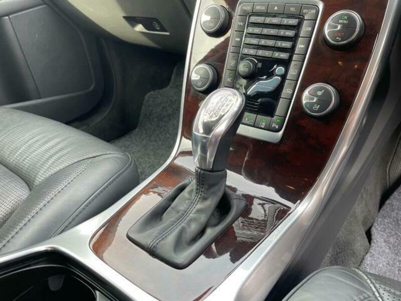 V70