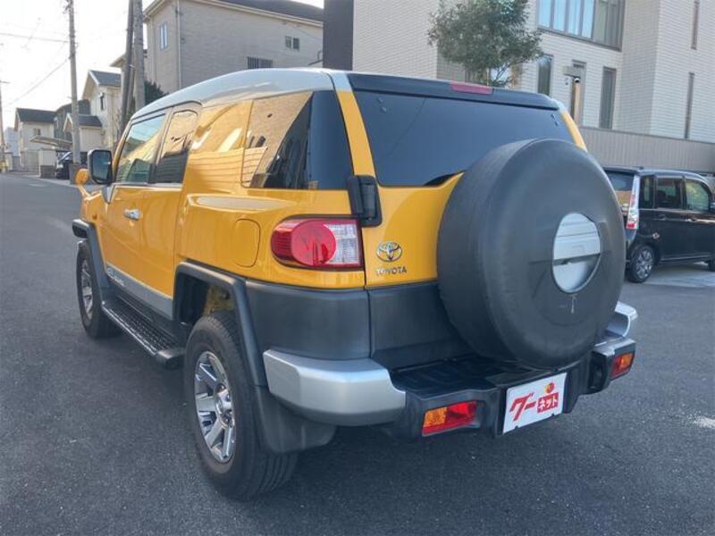 FJ CRUISER