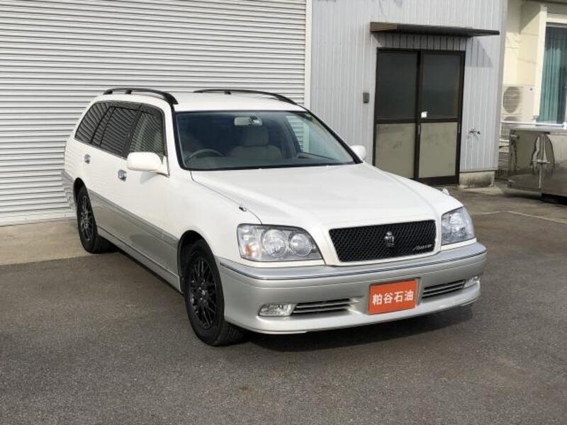 TOYOTA CROWN ESTATE