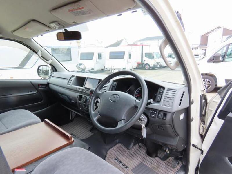 HIACE WAGON