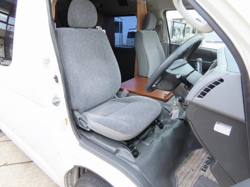 HIACE WAGON