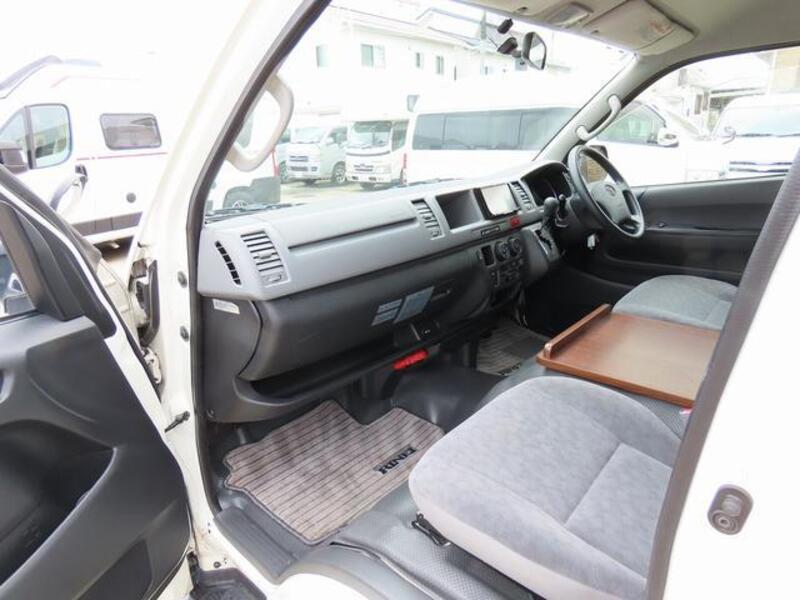 HIACE WAGON