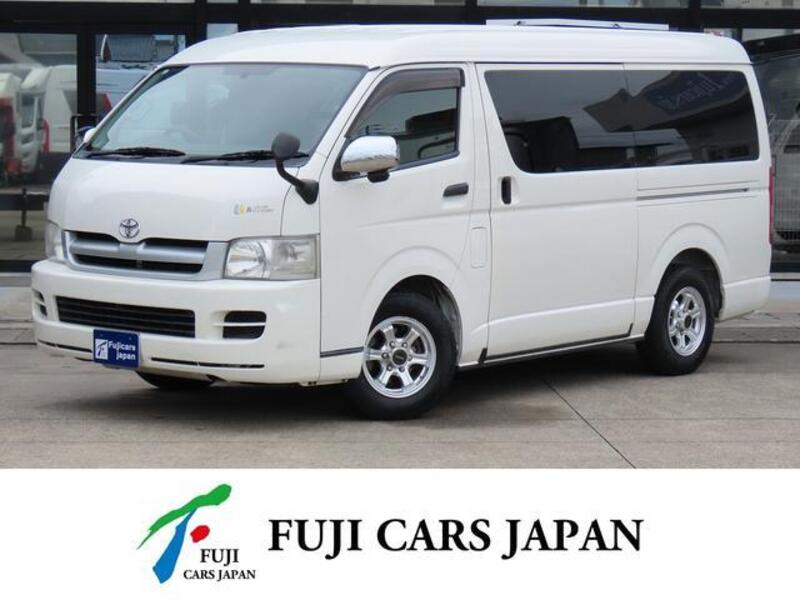 TOYOTA HIACE WAGON