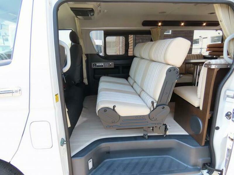HIACE WAGON