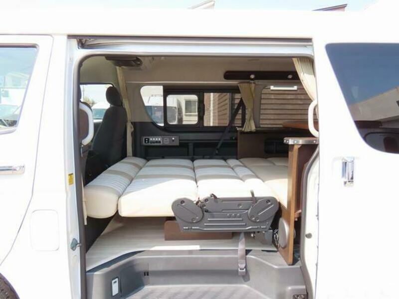 HIACE WAGON