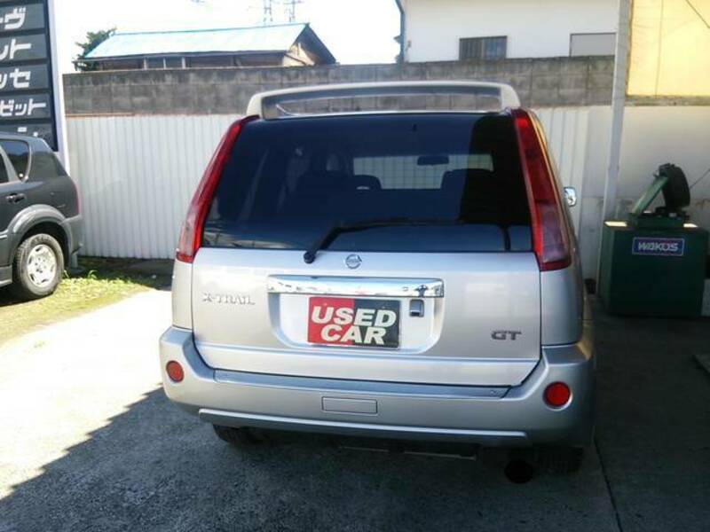 X-TRAIL