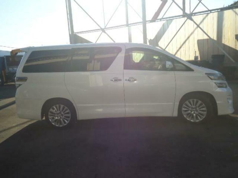 VELLFIRE