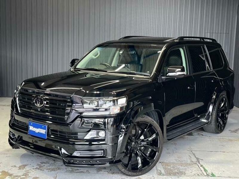 LAND CRUISER