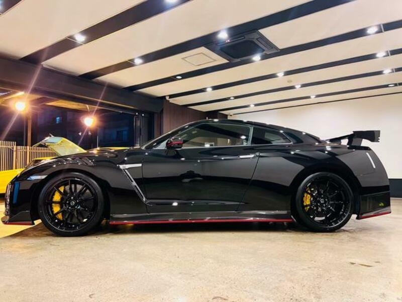 GT-R